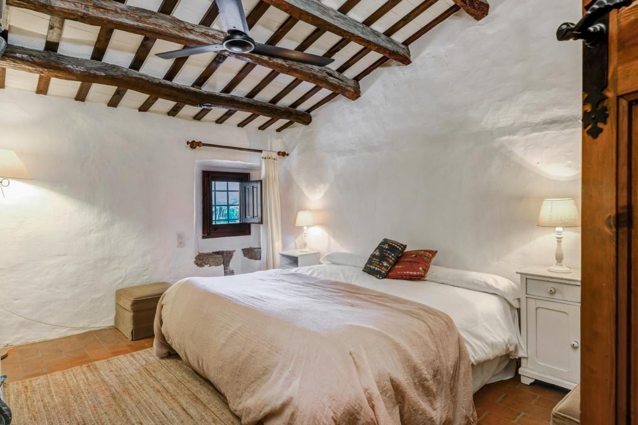 Masia 1612 Muy Cerca De Las Playas Costa Brava Calonge  Dış mekan fotoğraf